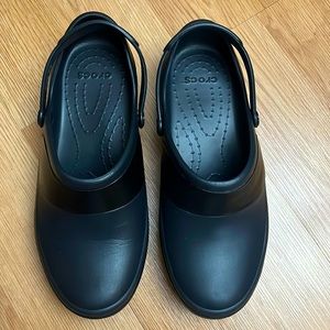 Black Woman Size 10 CROCS Like New
